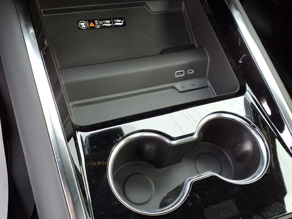 2026 Chevrolet Tahoe Premier - Photo 13