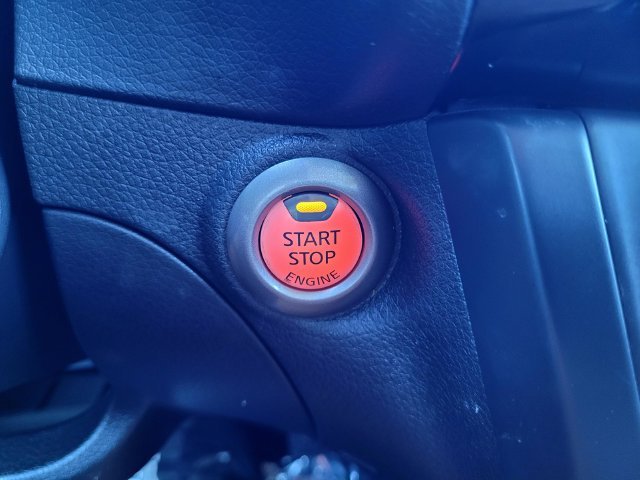 Used 2019 White Nissan SV image 17