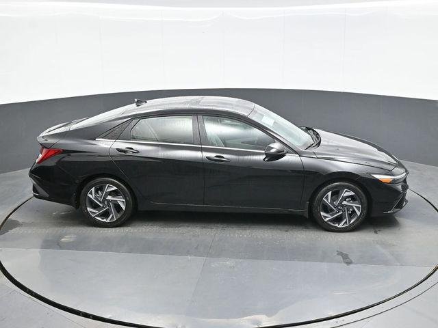 New 2026 Black Hyundai Limited image 16