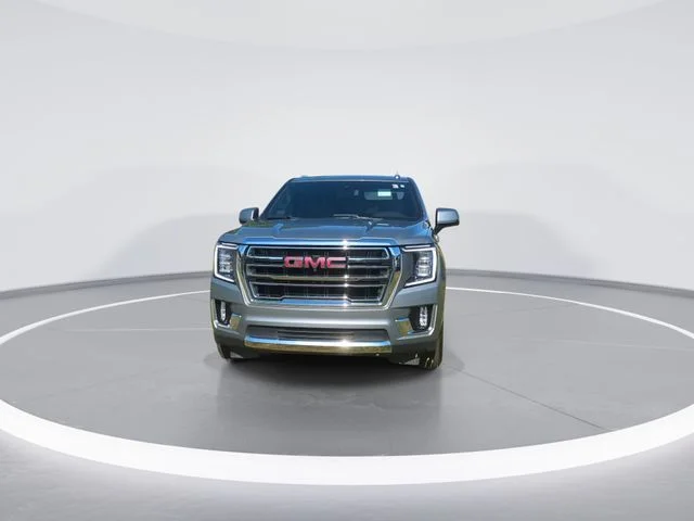 Used 2023 Silver GMC SLT image 3