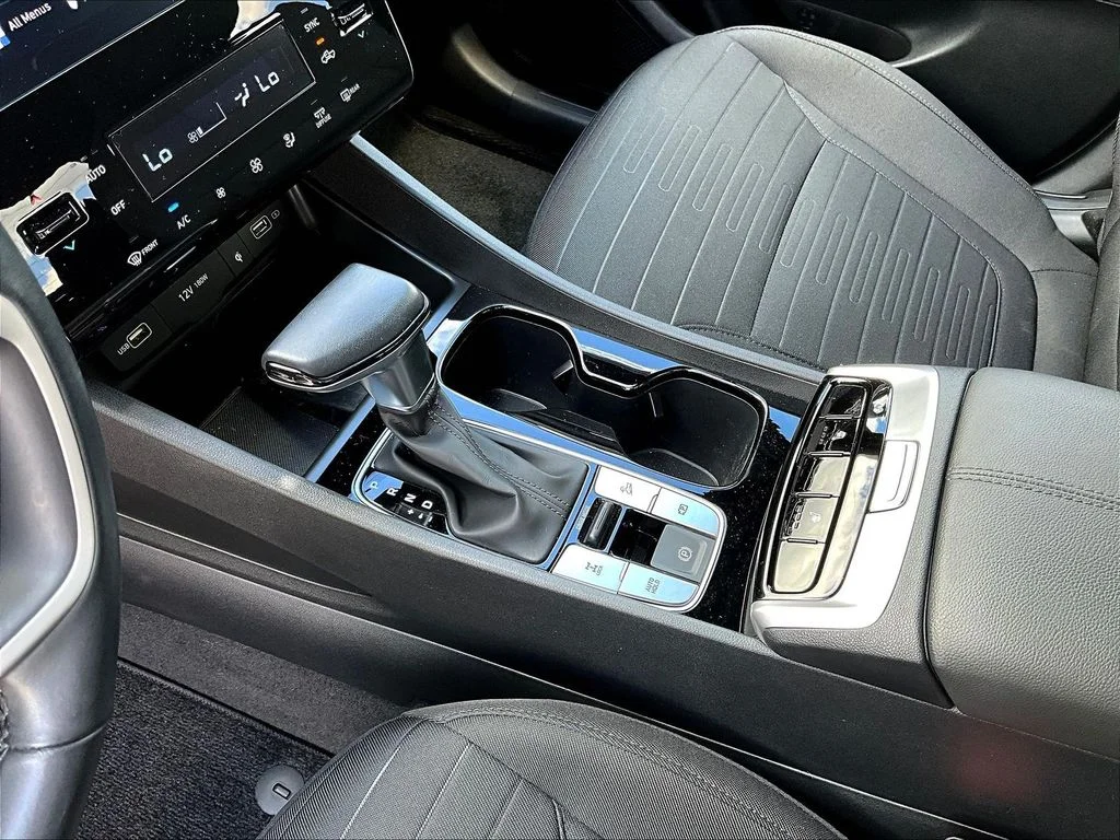 Used 2022 Gray Hyundai SEL Premium image 19