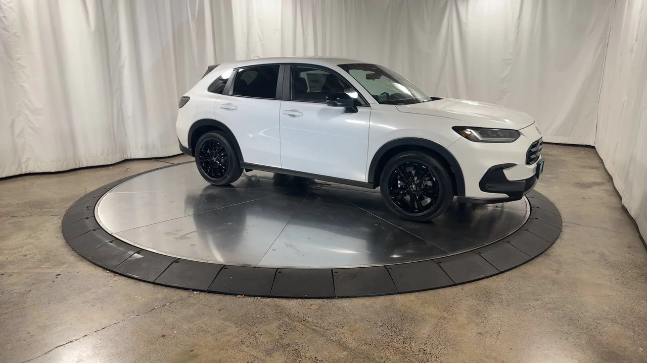 New 2027 Platinum White Pearl Honda Sport image 6