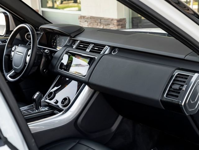 Used 2019 Fuji White Land Rover HSE image 40