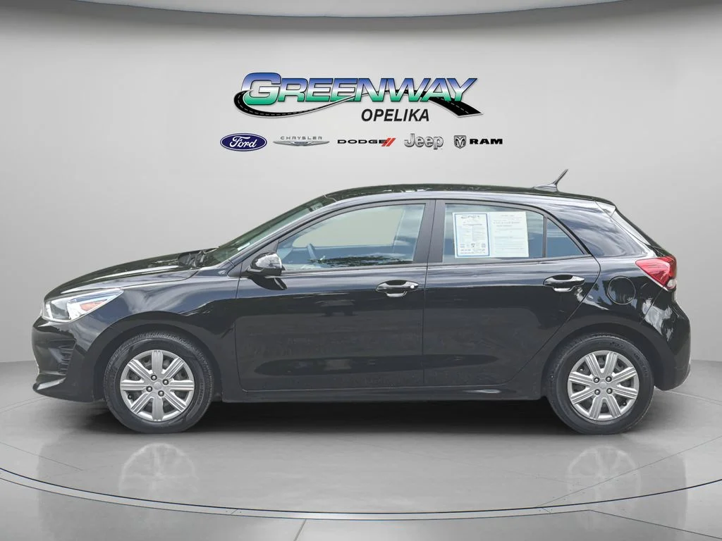 Used 2023 Black Kia S image 4