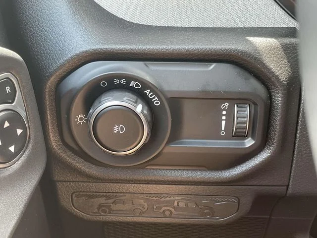 2025 Jeep Wrangler 4-Door Sport S - Photo 28