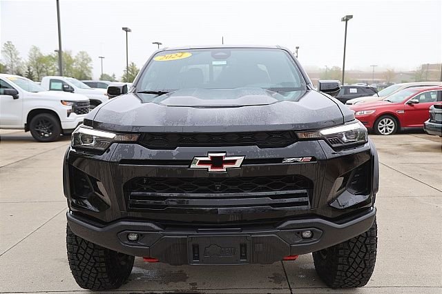 New 2024 Black Chevrolet ZR2 image 9