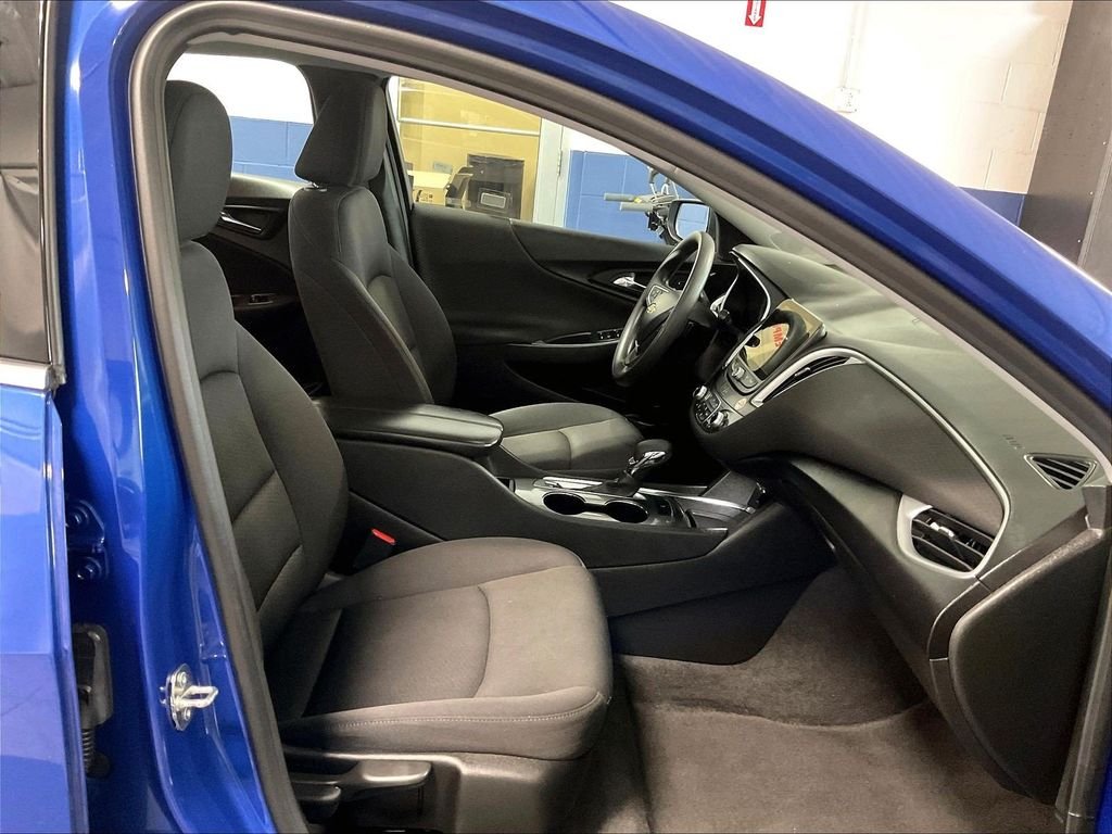 Used 2023 Blue Chevrolet LT image 11