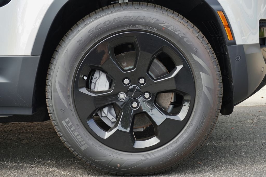 New 2026 Borasco Grey Land Rover S image 8