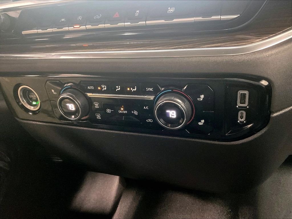 Used 2023 Gray Chevrolet LT image 26