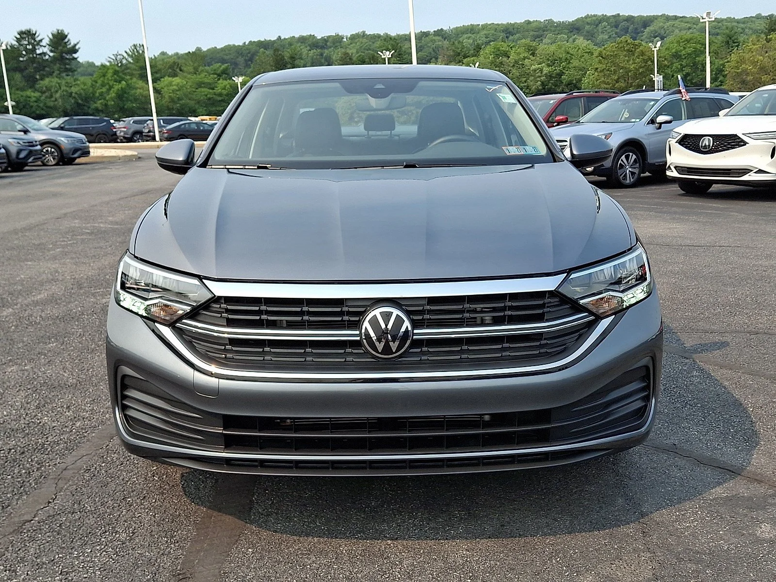 Certified Used 2023 Platinum Gray Metallic   2R2r Volkswagen SE image 2