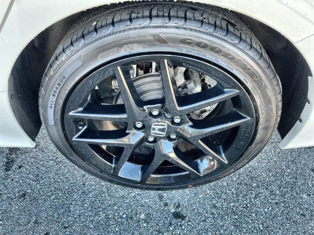Used 2023  Honda Sport image 27