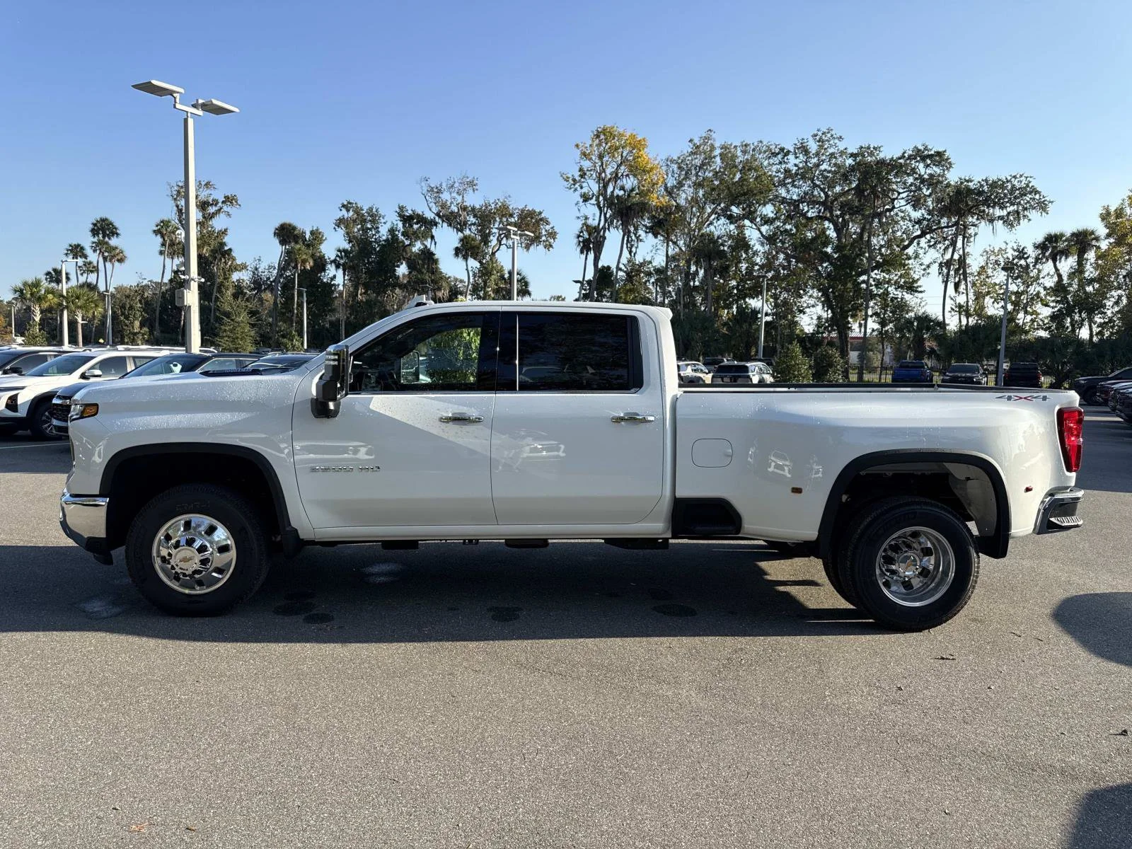 2026 Chevrolet Silverado 3500 HD LTZ - Photo 6