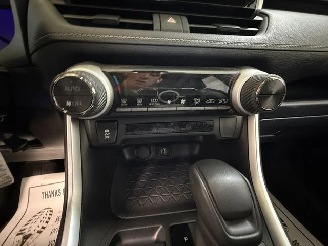 Used 2024 White Toyota LE image 17