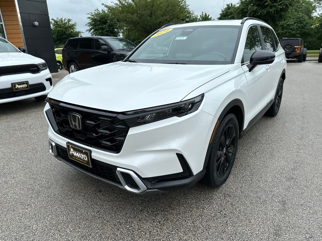 Used 2024 White Honda Sport Touring image 2