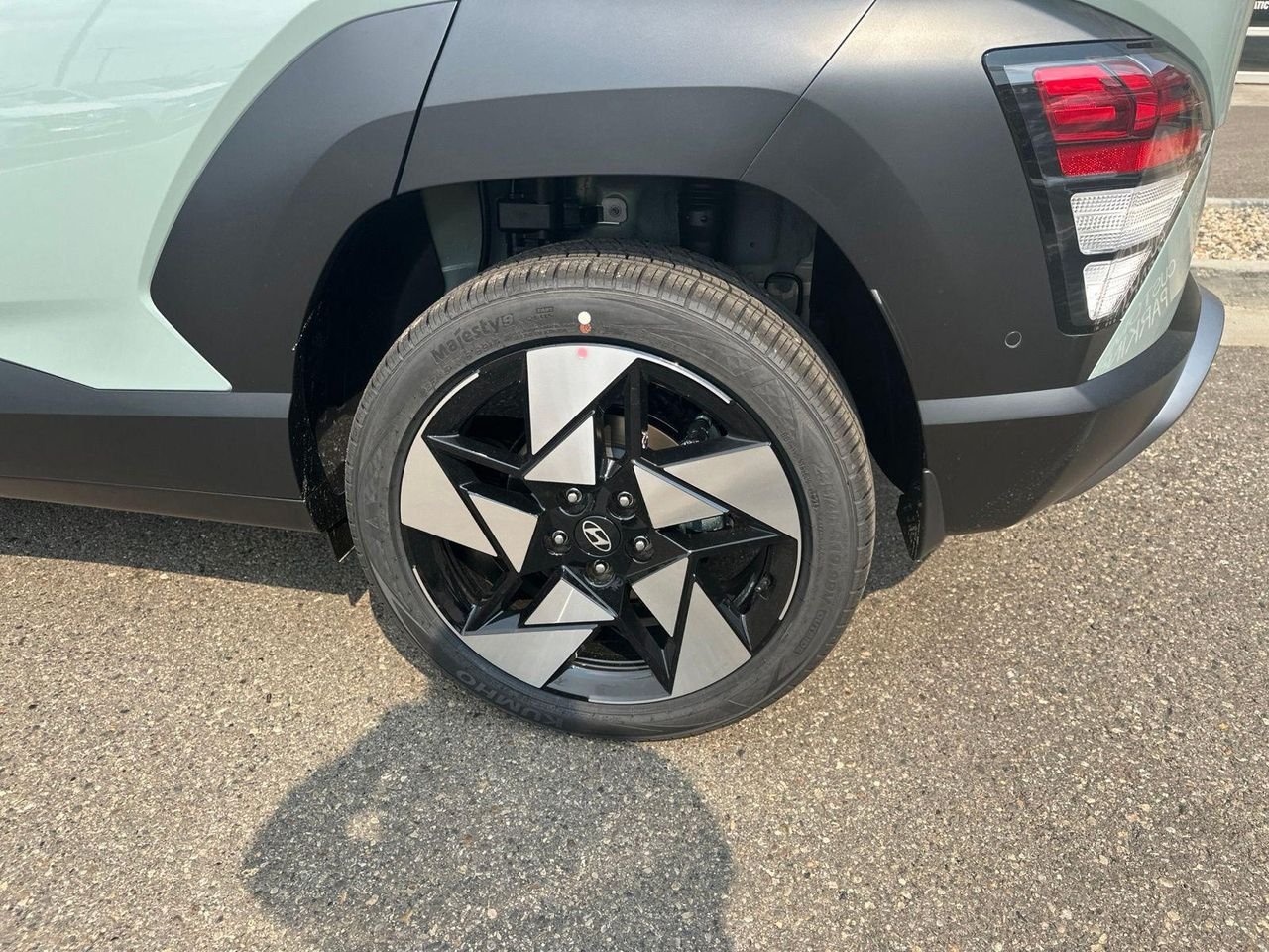 New 2027 Green Hyundai Limited AWD image 8