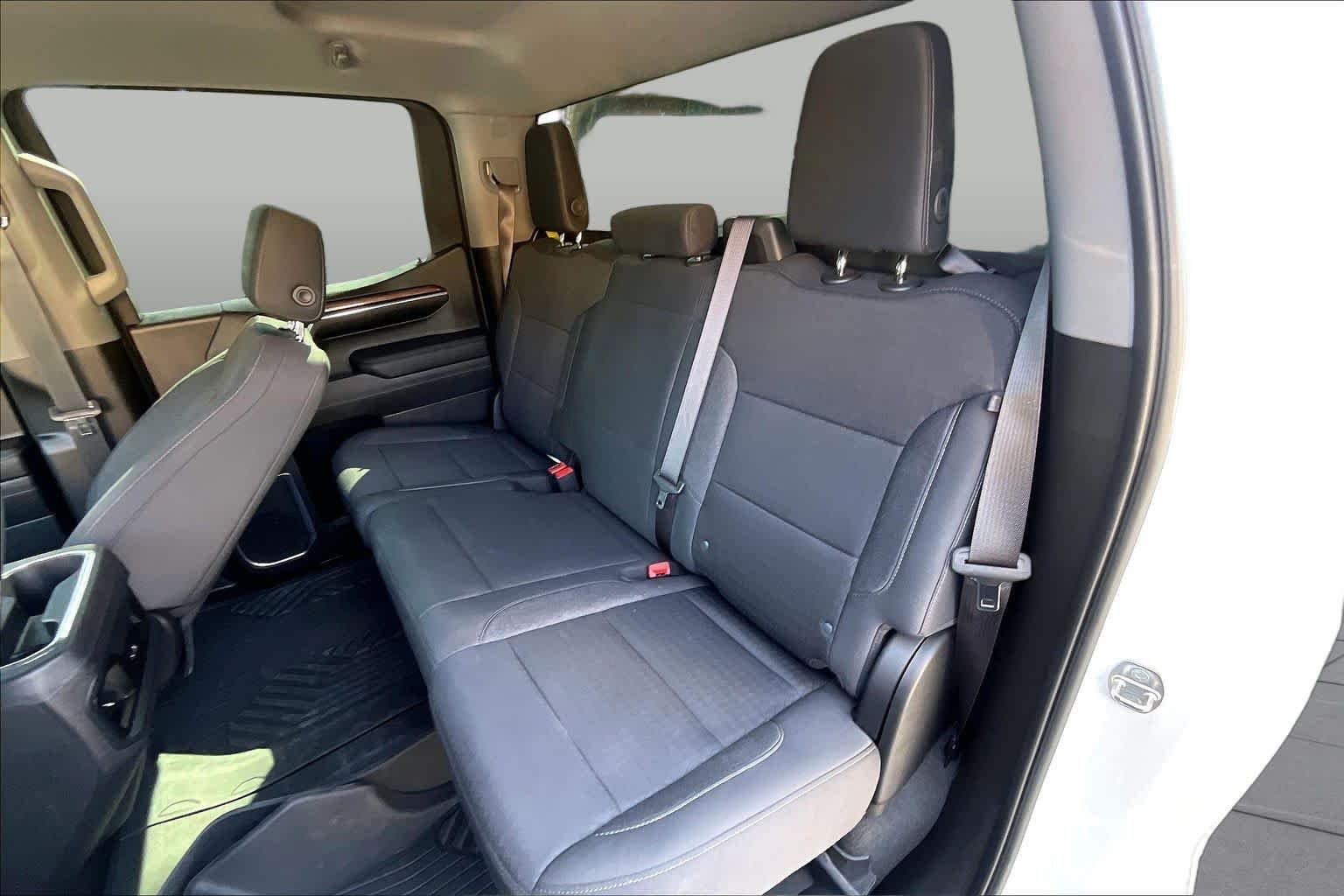 Used 2024 Summit White Chevrolet LT Trail Boss image 25