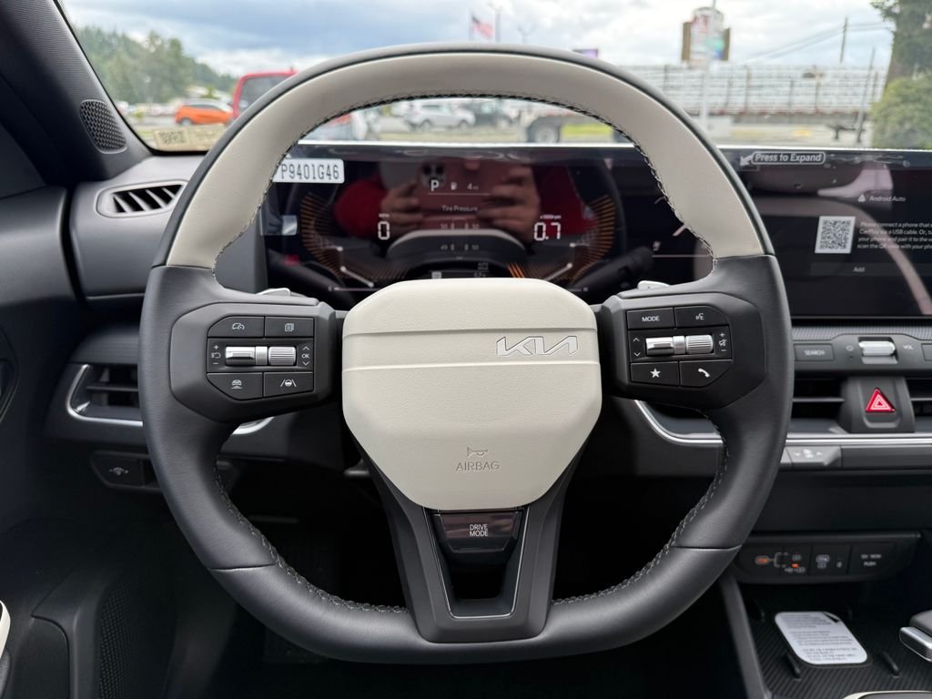 New 2026 Snow White Pearl Kia GT-Line image 21