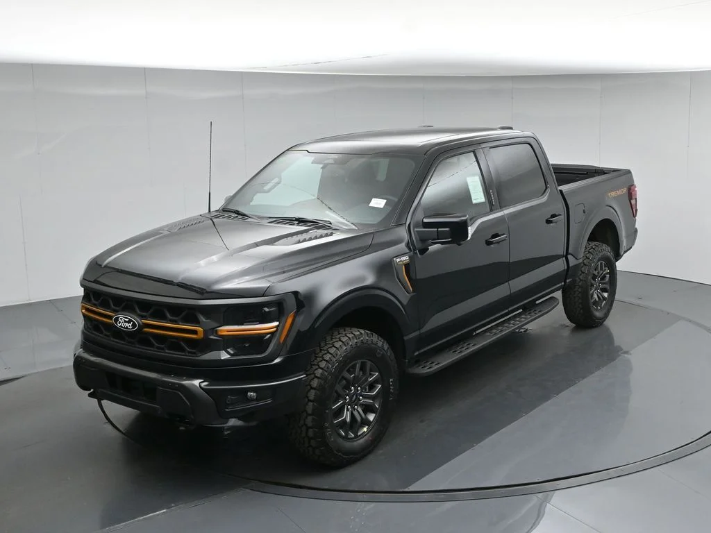 New 2026 Agate Black Metallic Ford Tremor image 42