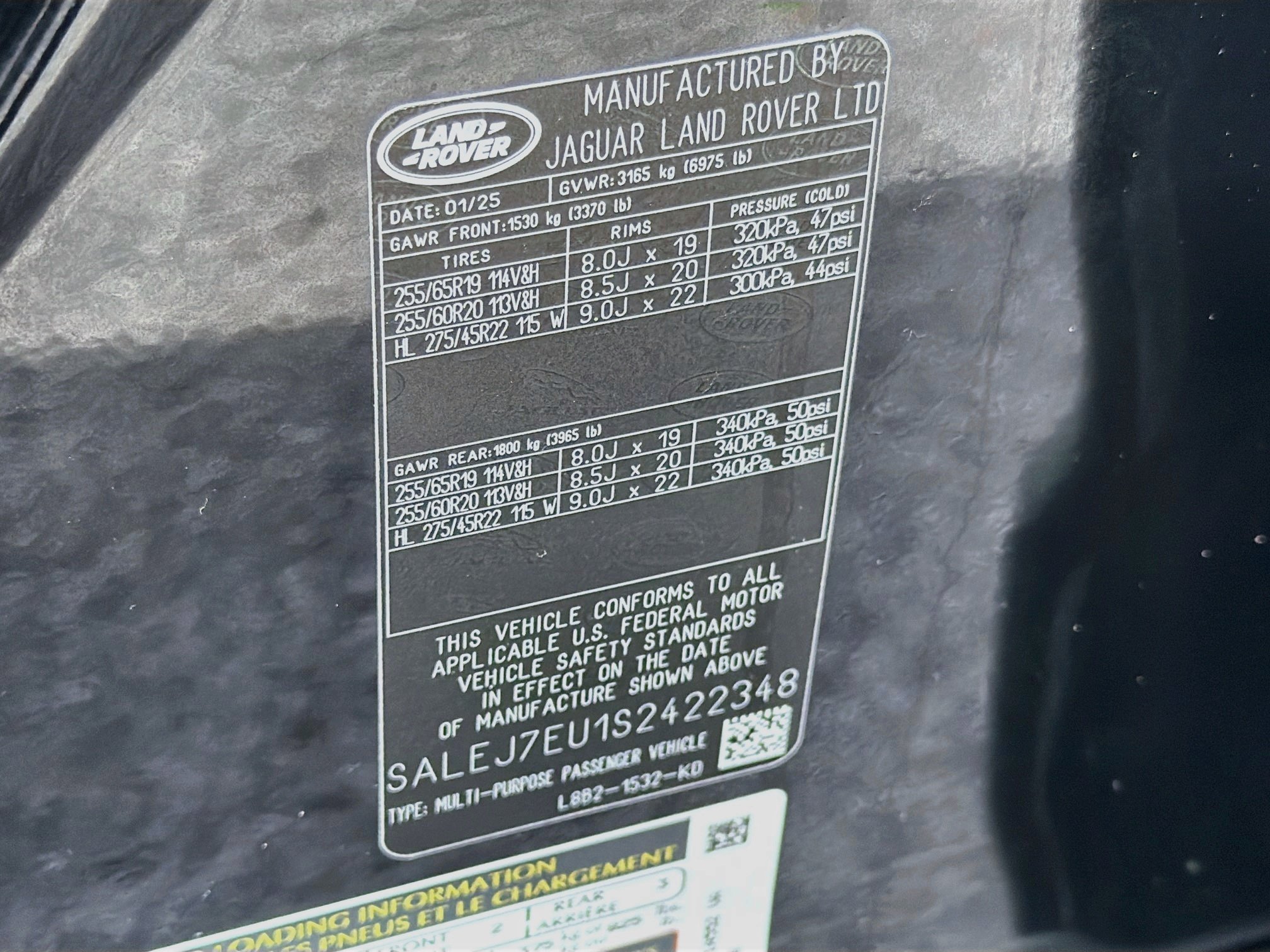 Used 2025 Santorini Black Metallic Land Rover S image 45