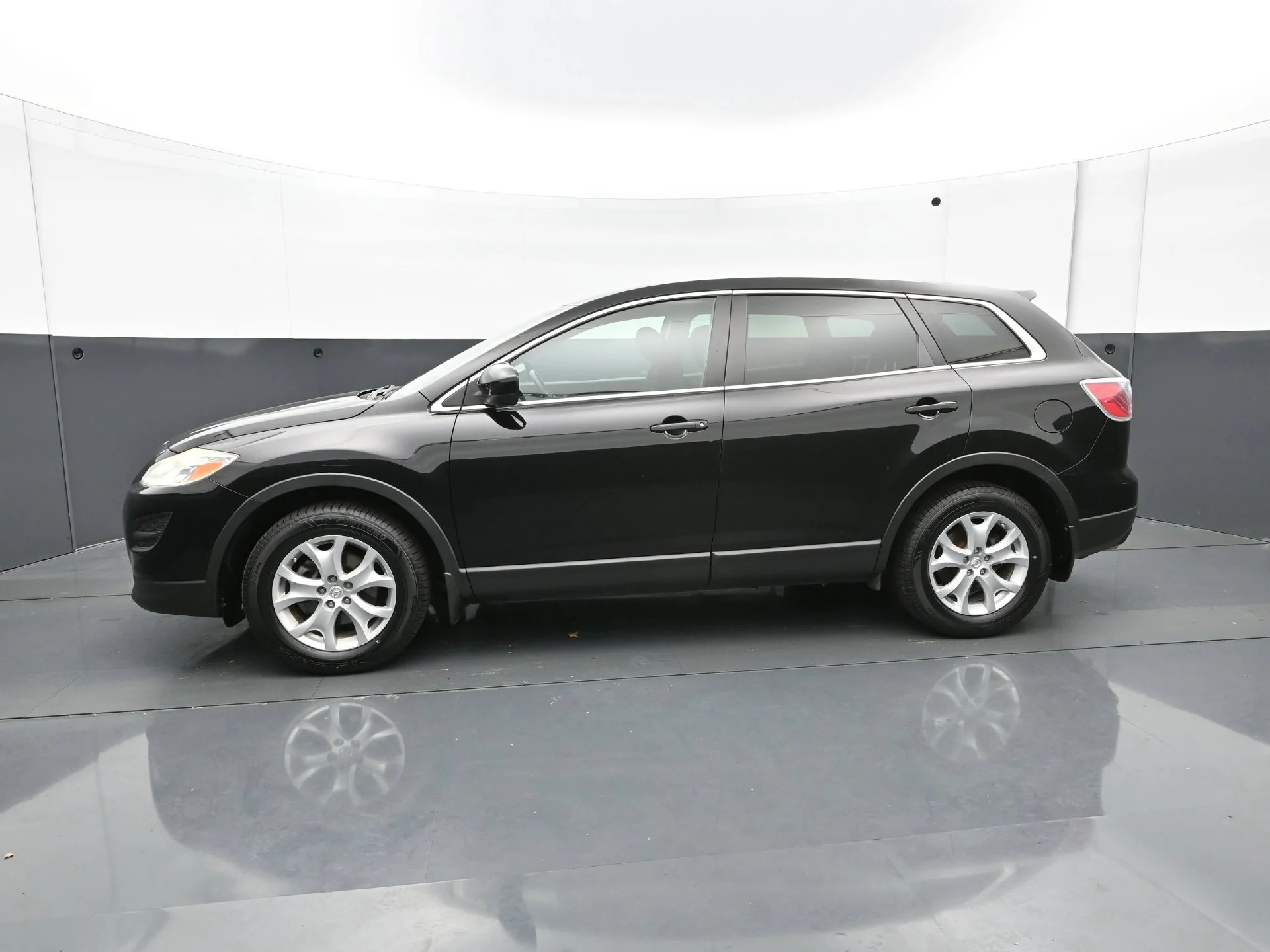 Used 2011 Brilliant Black Clearcoat Mazda Sport image 3
