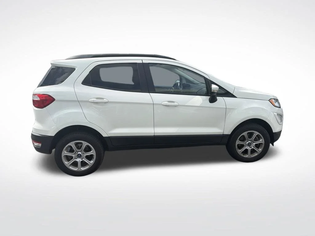 Used 2020 White Ford SE image 4