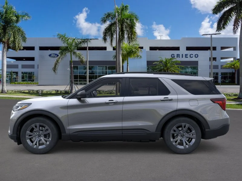 New 2026 Carbonized Gray Metallic Ford Active image 26