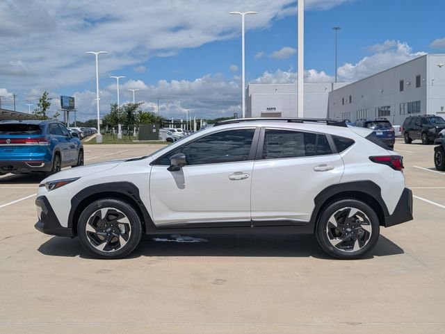 New 2026 CRYSTAL WHITE PEARL Subaru Limited image 3