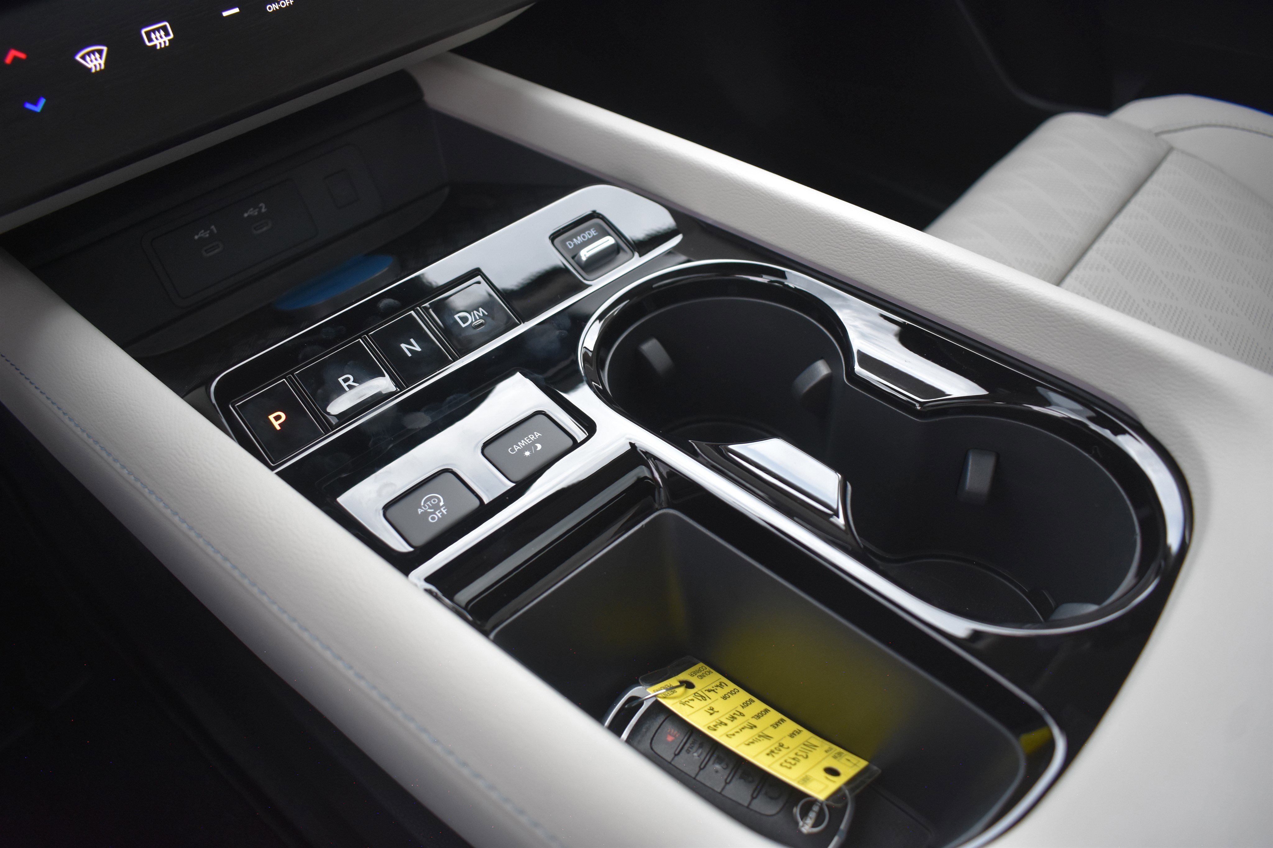 New 2026 Everest White Pearl TriCoat / Super Black Two-tone Nissan Platinum image 28