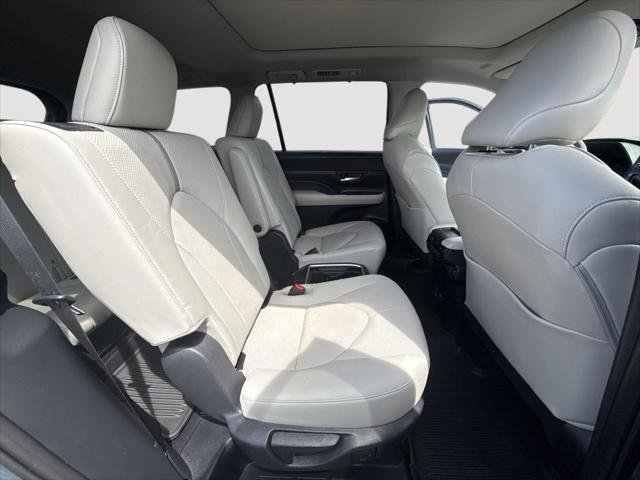 Certified Used 2024 STORM CLOUD Toyota  image 5
