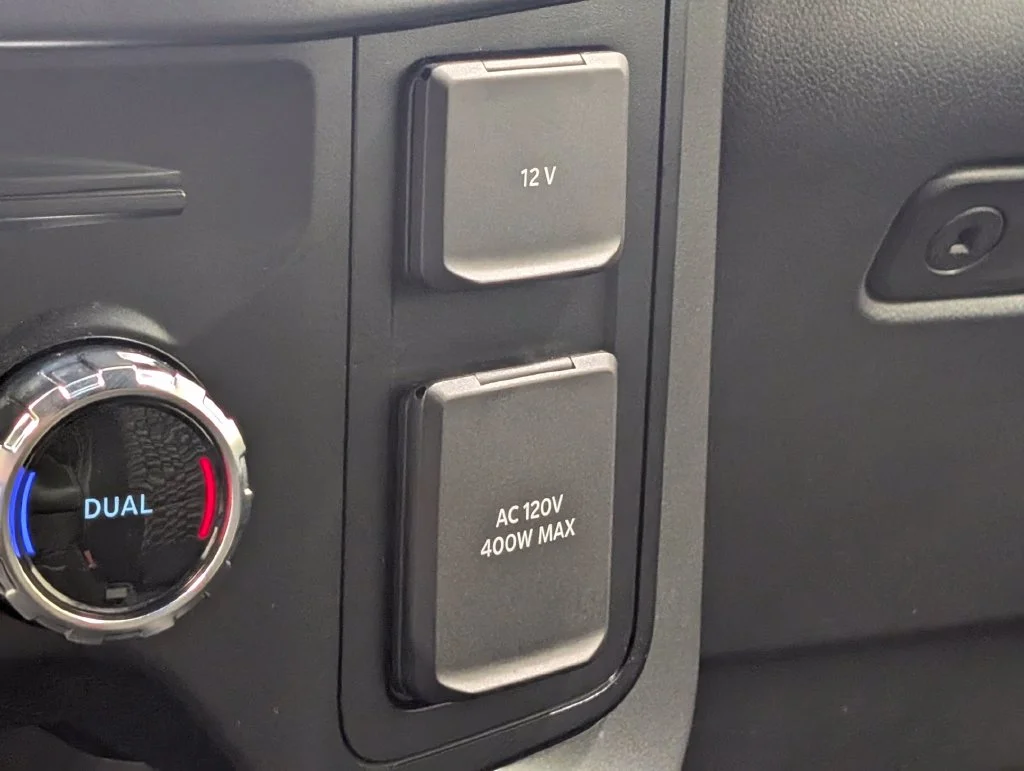 Used 2024 Oxford White Ford XLT image 8
