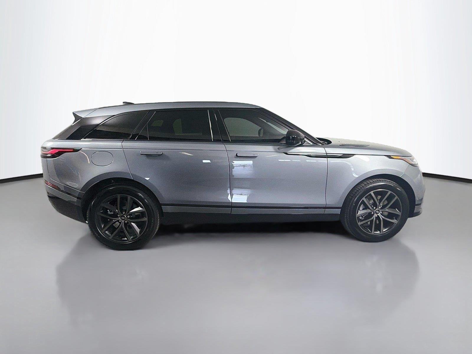 New 2026 Zadar Grey Land Rover Belgravia Edition image 4