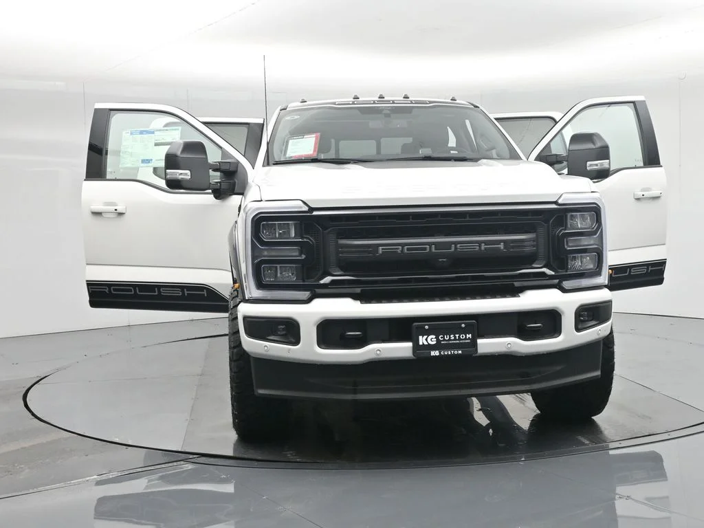 New 2026 Star White Metallic Tri-Coat Ford Lariat image 36