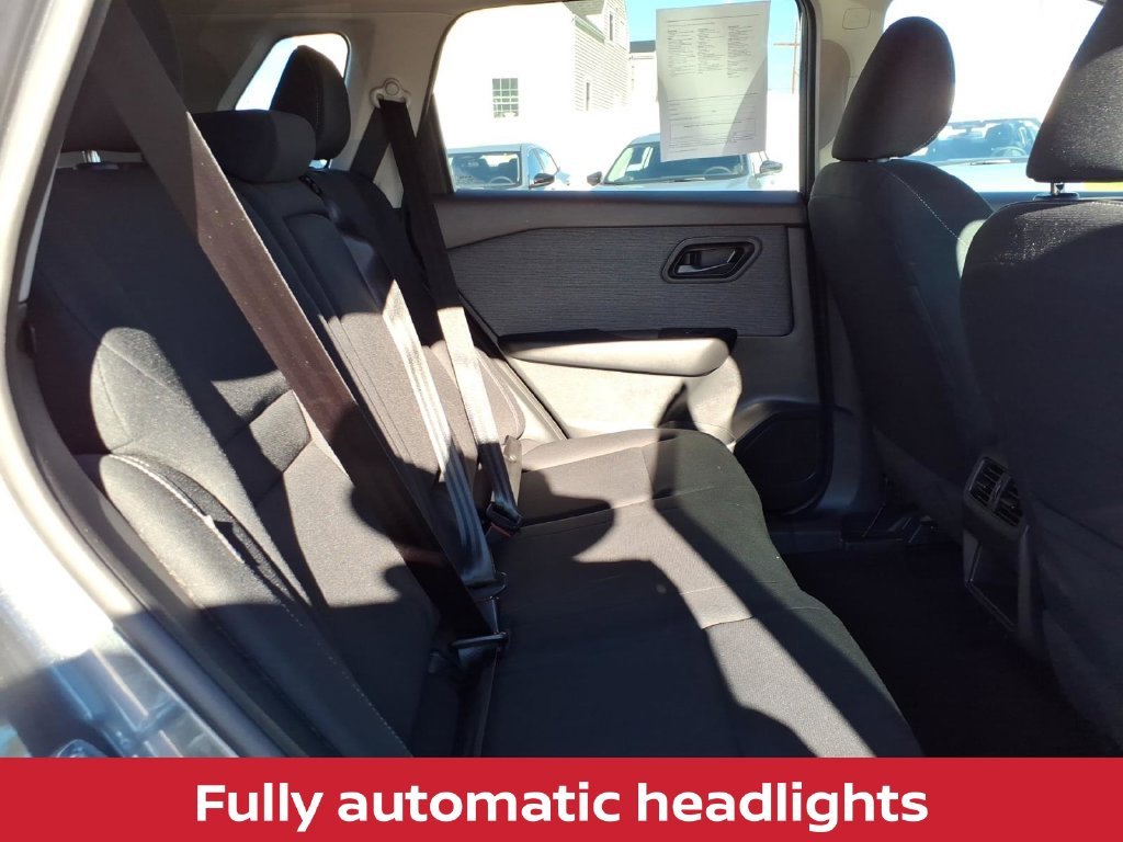 Used 2023 Gun Metallic Nissan S *only 4k miles!* image 14