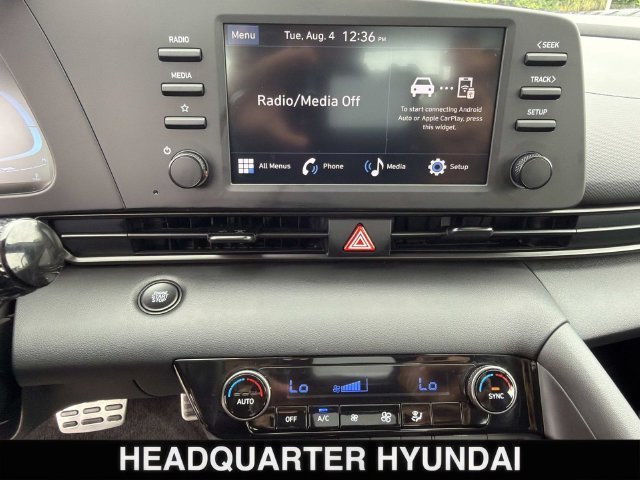 Used 2026 Gray Hyundai SEL Sport image 25