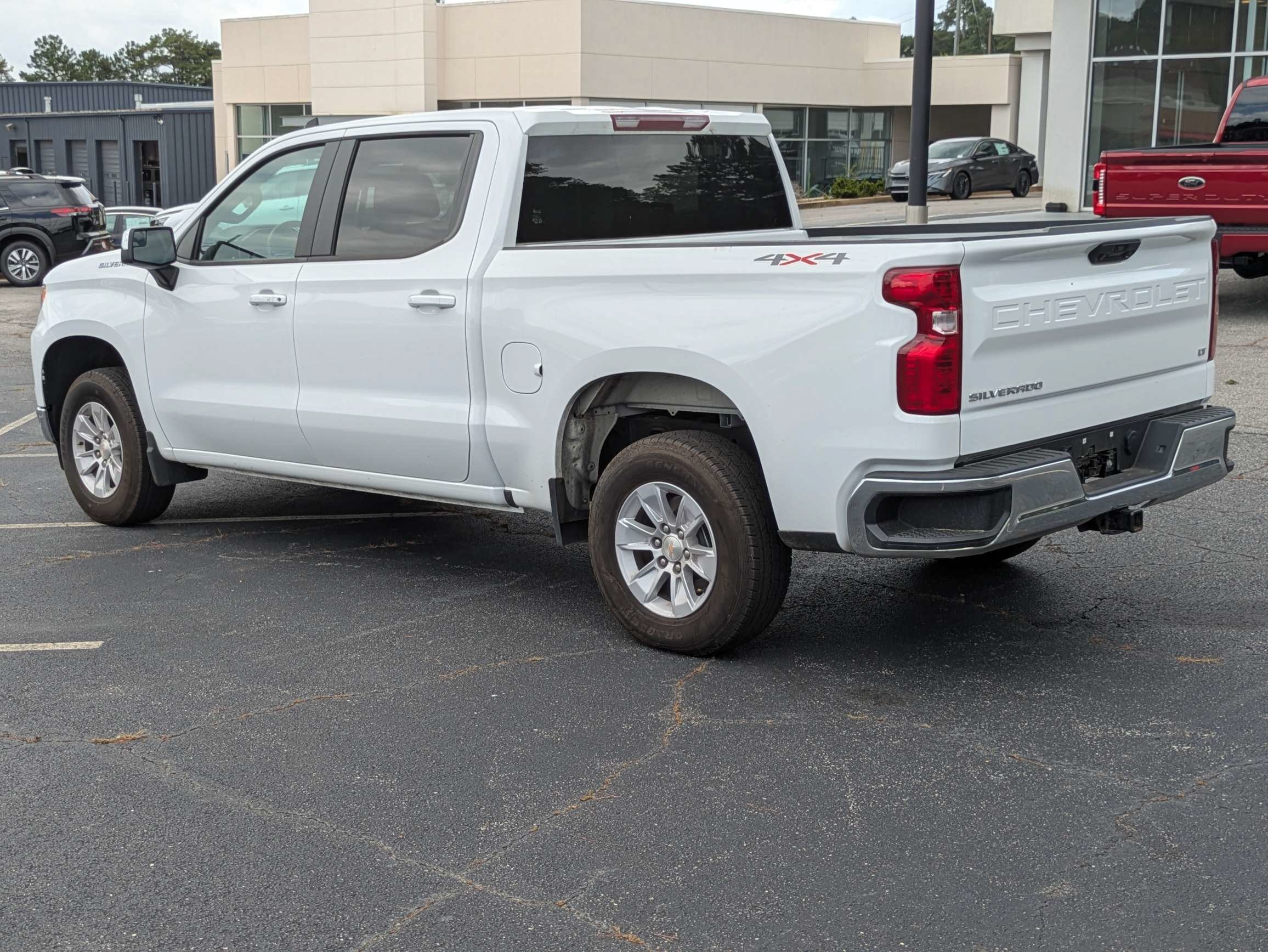 Used 2026 White Chevrolet LT image 5