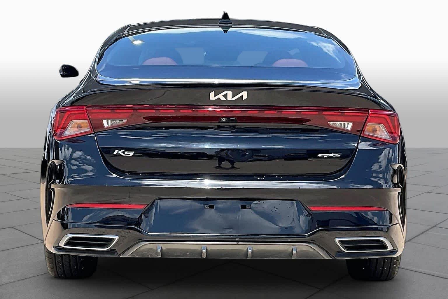 Used 2022 Ebony Black Kia GT-Line image 4
