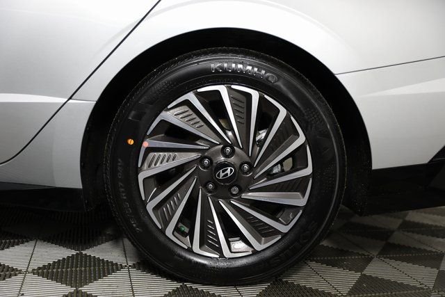 2025 Hyundai Sonata Hybrid Limited - Photo 29