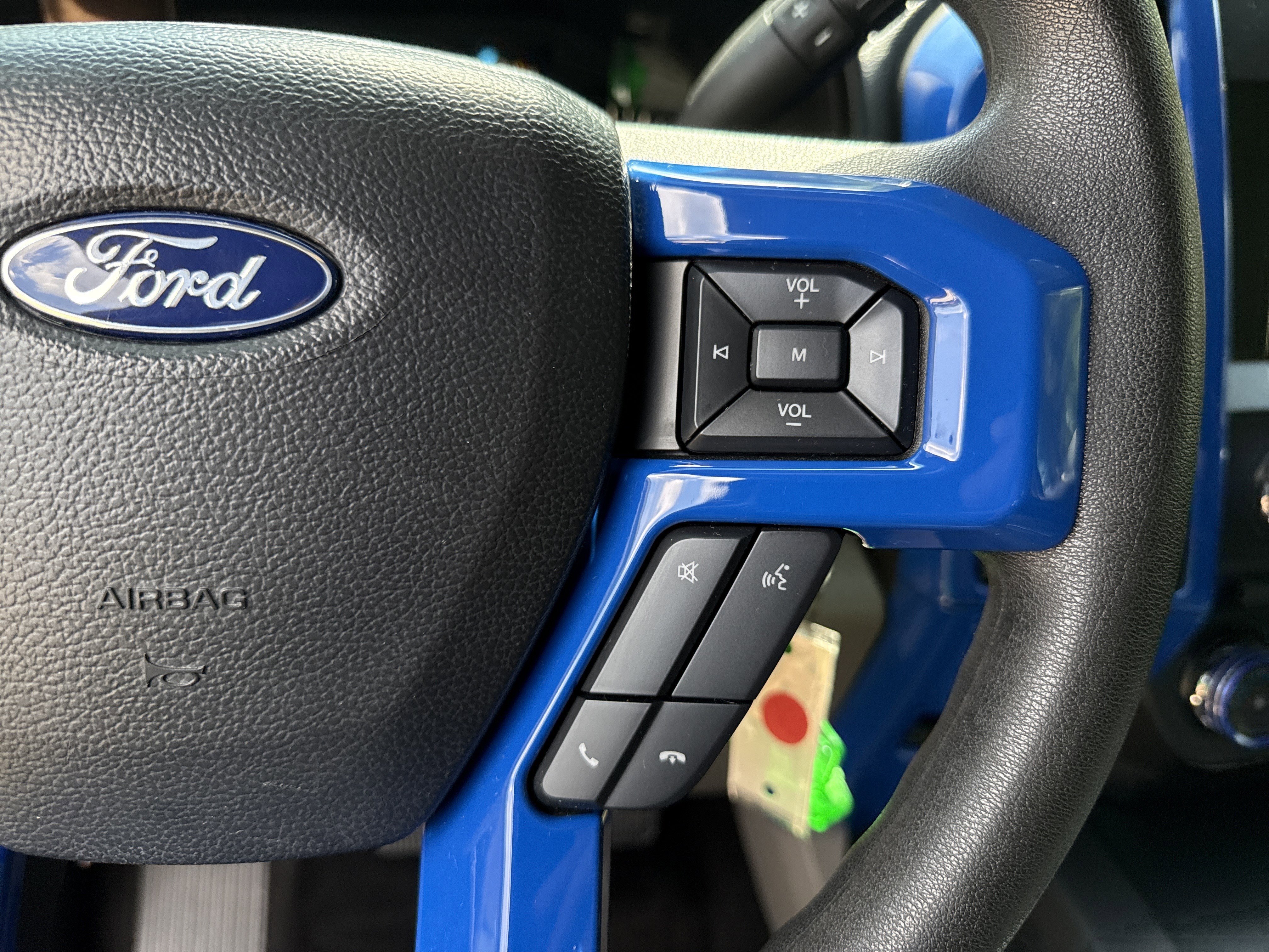 Used 2018 Oxford White Ford XL image 24