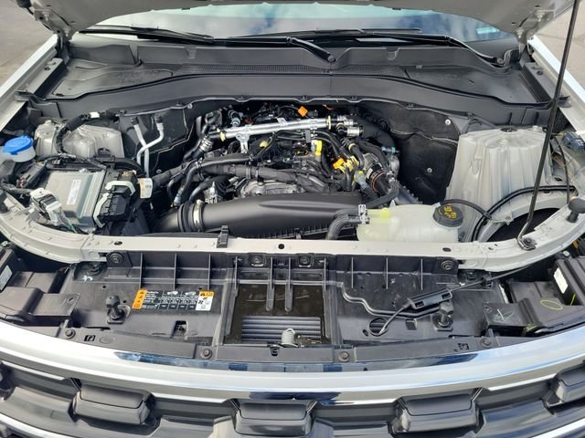 Used 2026 Space White Metallic Ford Active image 24