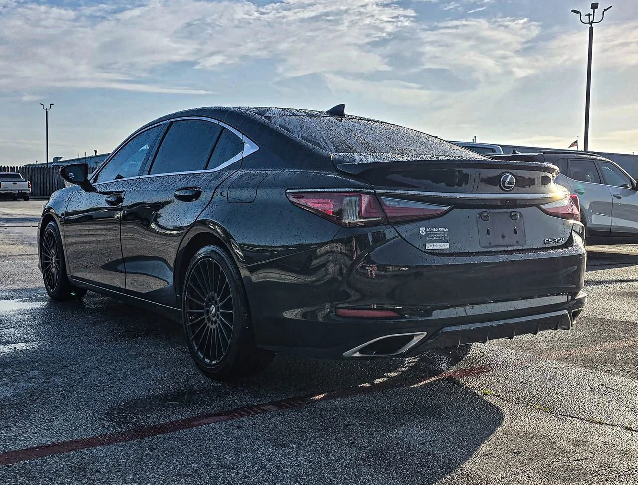 Used 2019 Black Lexus F Sport image 3