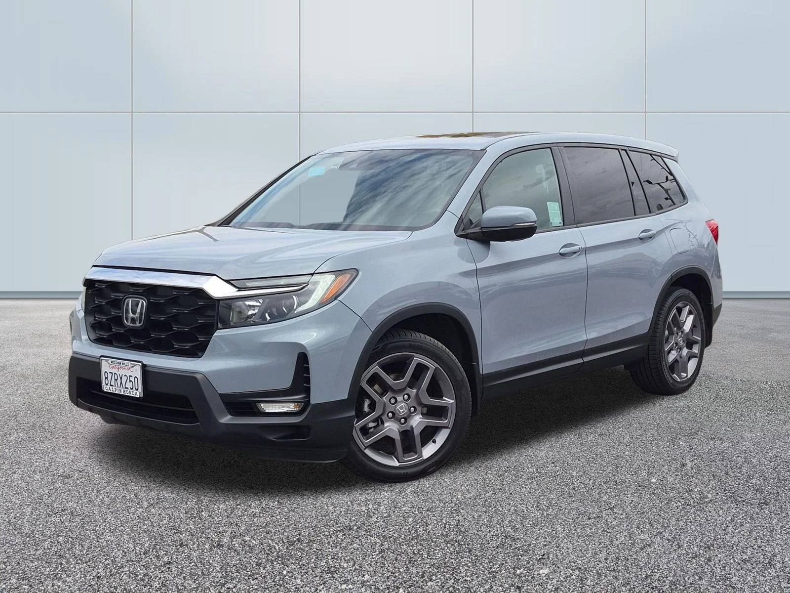 Used 2022 Gray Honda EX-L image 1