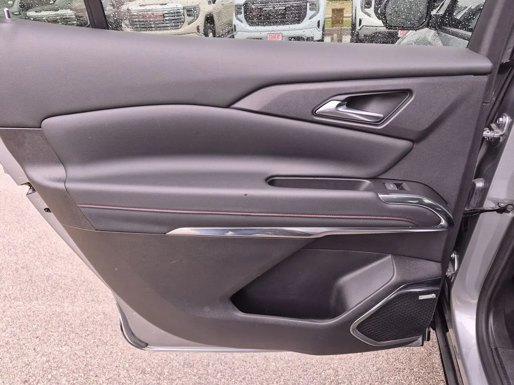 Used 2024 Gray Chevrolet RS image 33