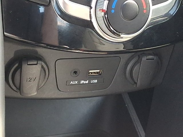 Used 2016 Gray Hyundai Base image 25