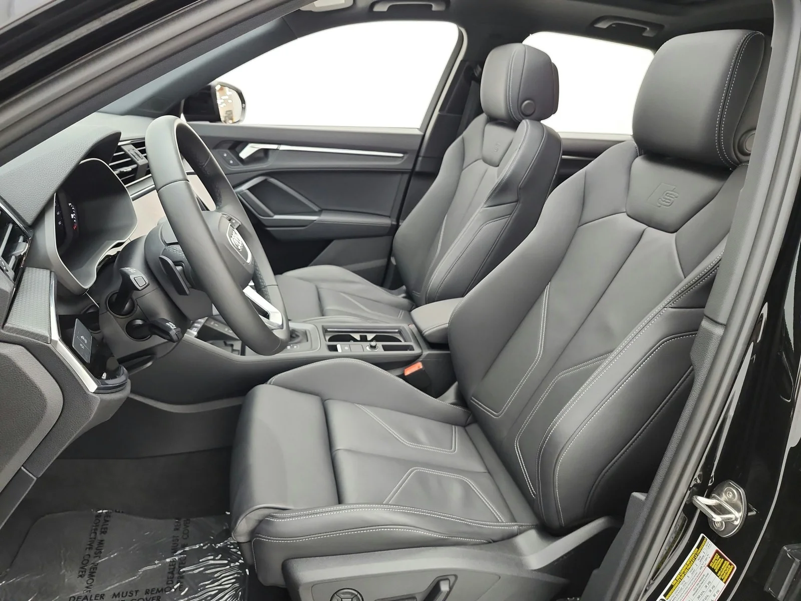 Used 2025 Mythos Black Metallic Audi S line Premium image 23