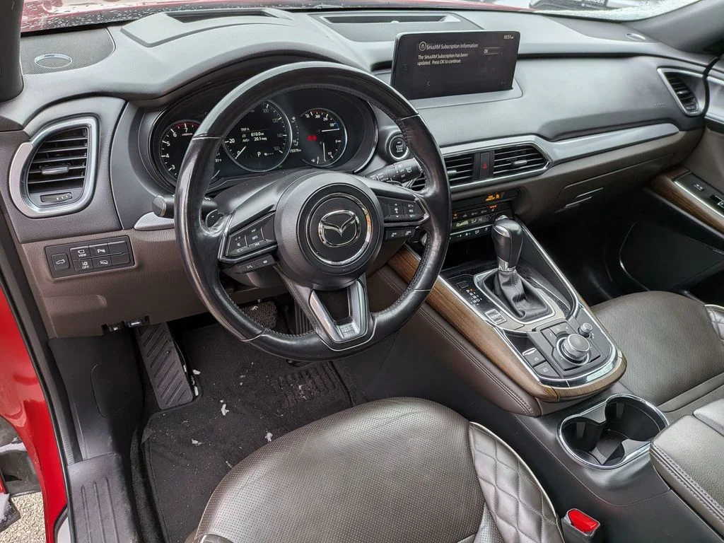 Used 2022 Red Mazda Signature image 10