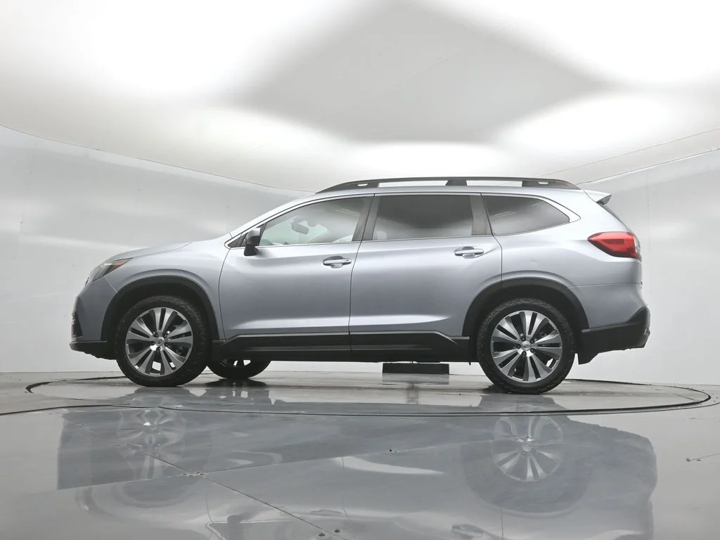 Used 2019 Silver Subaru Premium image 48