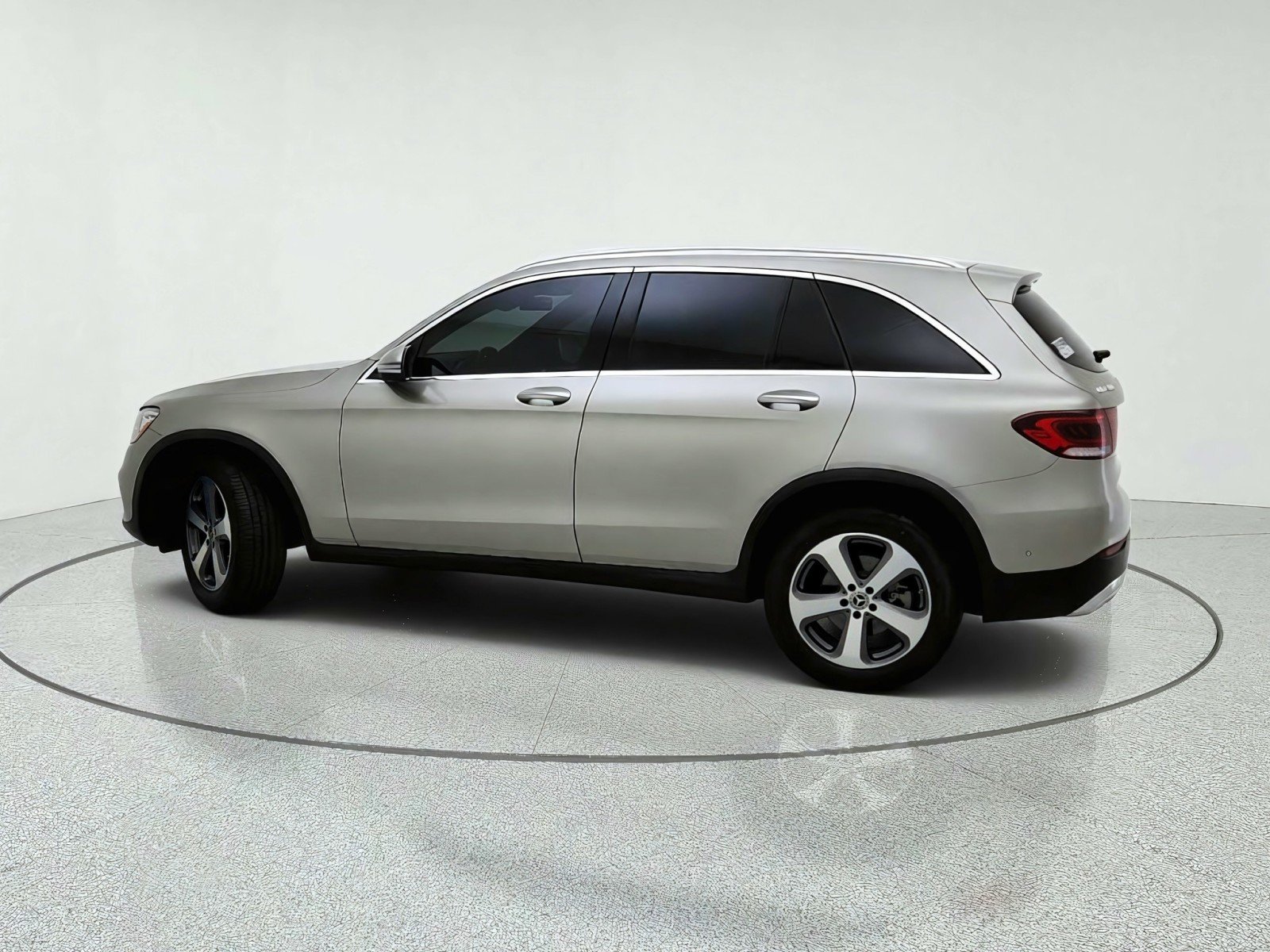 Used 2021 Mojave Silver Metallic Mercedes-Benz GLC 300 image 13