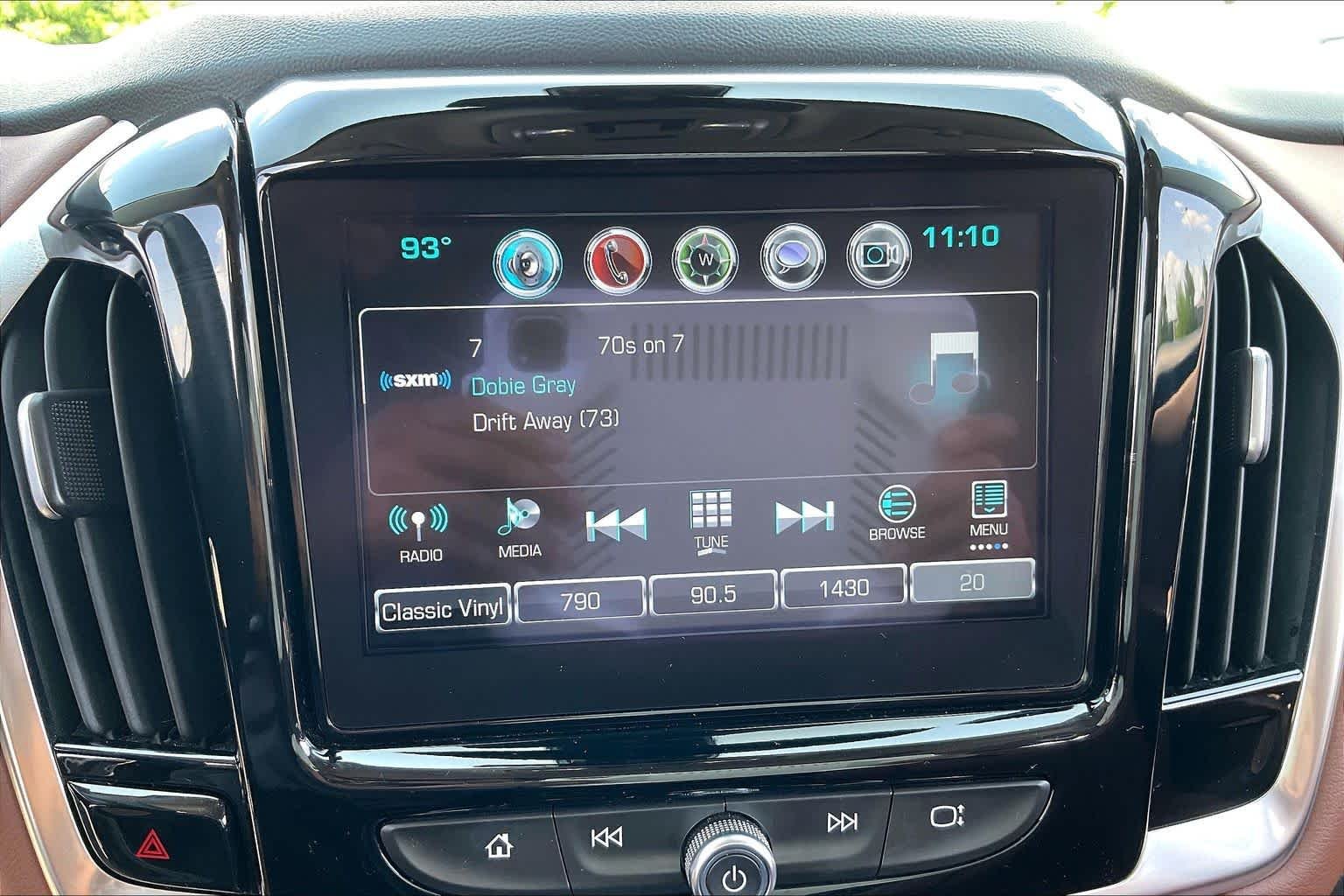 Used 2018 Mosaic Black Metallic Chevrolet High Country image 32