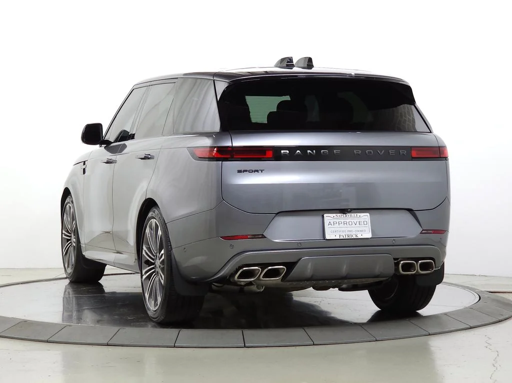 Certified Used 2025 Gray Land Rover Dynamic SE image 3