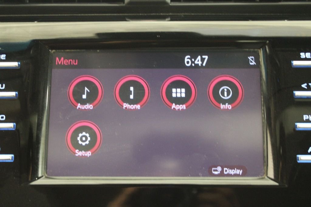 2018 Toyota Camry XSE - Photo 7